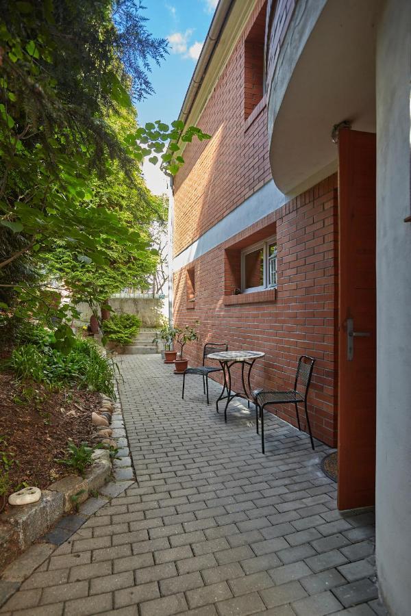 Villa In Bio Garden - You Will Save Money Here براغ المظهر الخارجي الصورة